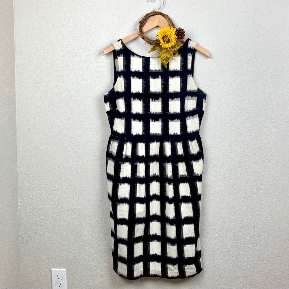 Liz Claiborne Ivory and Black Window Pane Dress